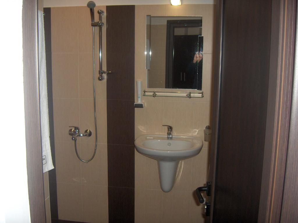 Krasteva House Berkovitsa Quarto foto